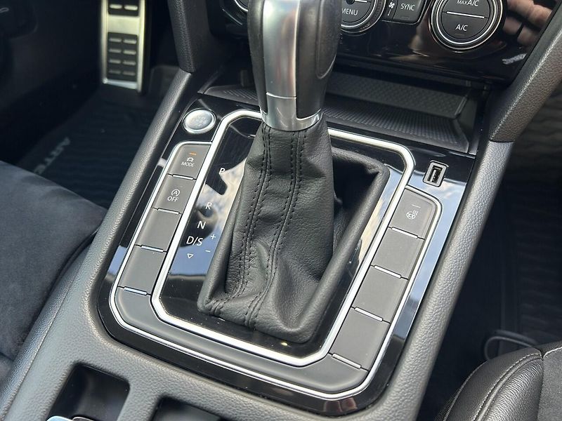Volkswagen Arteon 2.0 TSI Elegance 4Motion WEBAS - fotka 21 z 26