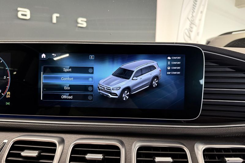 Mercedes-Benz GLS (2019) GLS 400d 4Matic AMG Line - fotka 96 z 111
