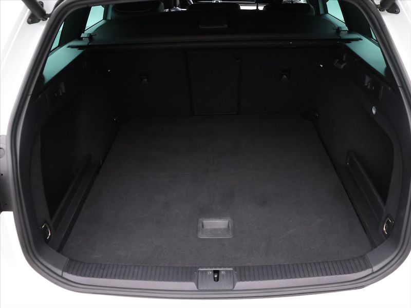 Volkswagen Passat 2.0 TDI 110kW DSG LED Kůže CZ - fotka 10 z 31