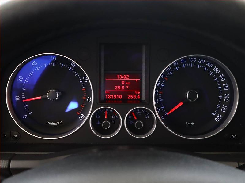 Volkswagen Golf (2006) 2.0 GTI - fotka 8 z 12