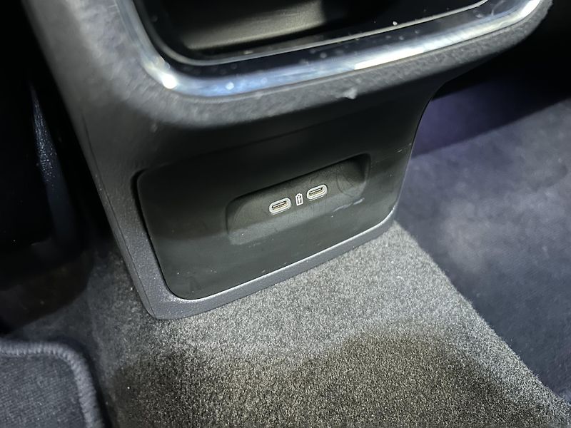 Škoda Octavia (2023) 1.5TSi Style Plus Matrix ACC - fotka 22 z 26