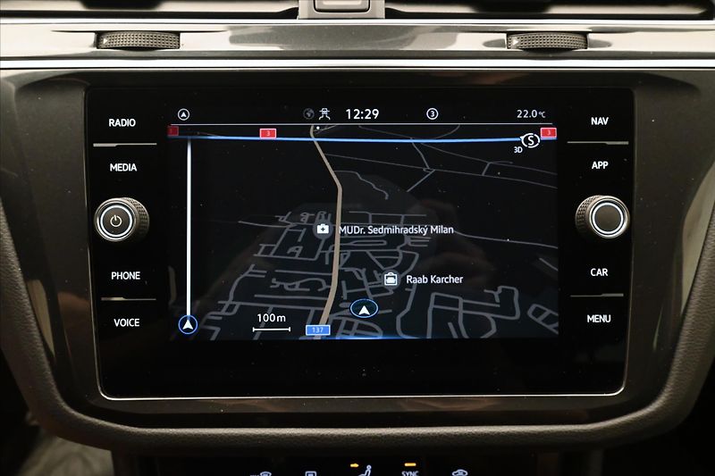 Volkswagen Tiguan 2,0 TDI 110 kW DSG Life Záruka - fotka 20 z 33