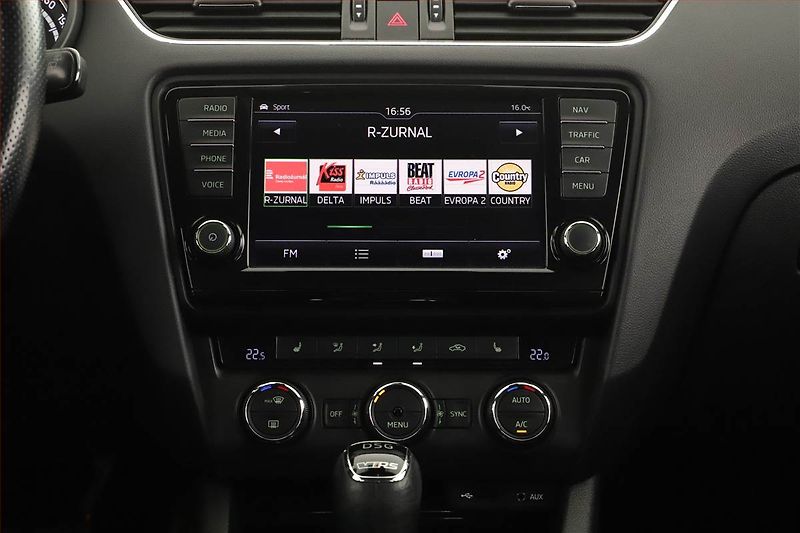 Škoda Octavia (2015) RS 2.0 TDI, Automat - fotka 12 z 16