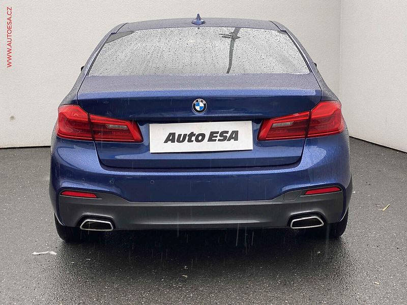 BMW Řada 5 (2017) 3.0d 530d xDrive, ČR, AT - fotka 5 z 24