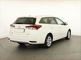 Toyota Auris (2015) 1.6 Valvematic, ČR,1.maj - náhled 4