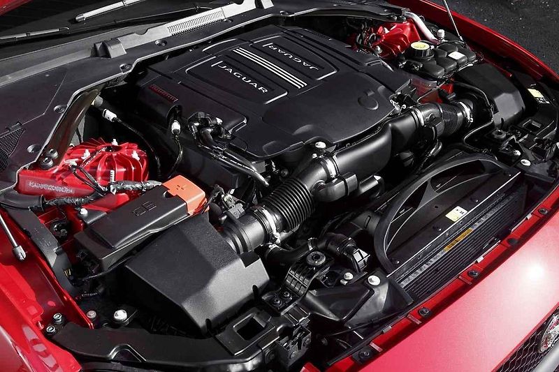 Jaguar XE S.