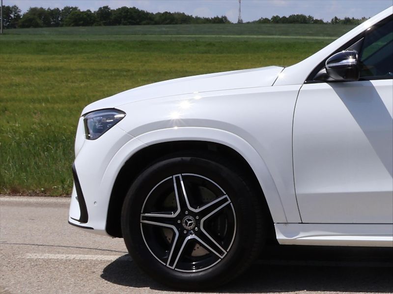 Mercedes-Benz GLE 2,0 350de 4M CZ AMG DPH - fotka 31 z 38