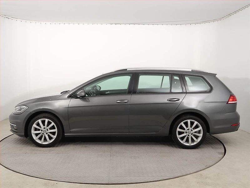 Volkswagen Golf (2018) Marathon Edition 1.0 TSI - fotka 3 z 15