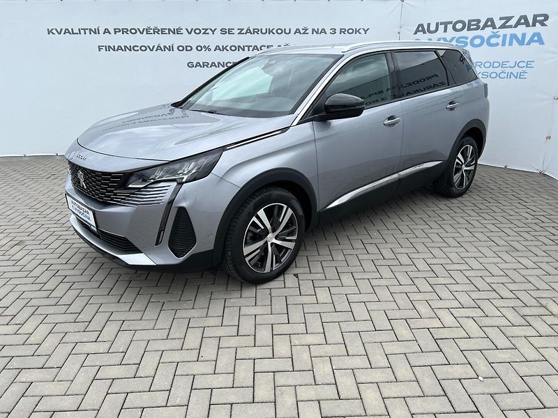 Peugeot 5008 (2022) 1.2PT 96kW! Allure! Tažné! LED - fotka 1 z 42