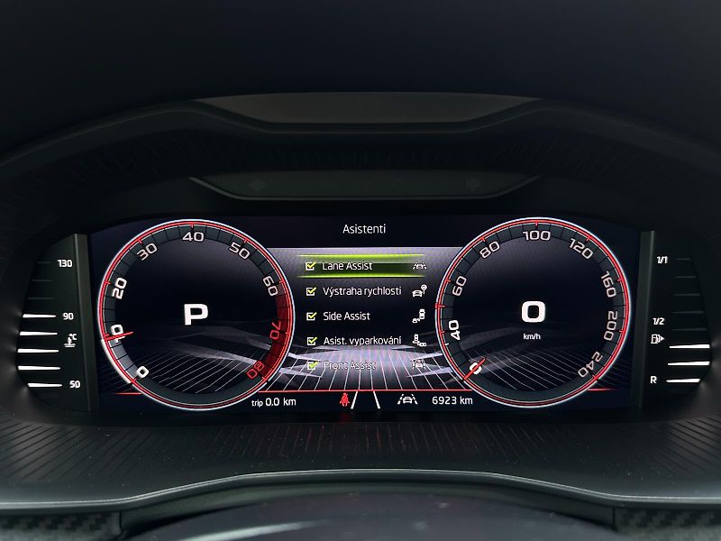 Škoda Scala 1.5TSi DSG 150PS Monte Carlo K - fotka 23 z 44