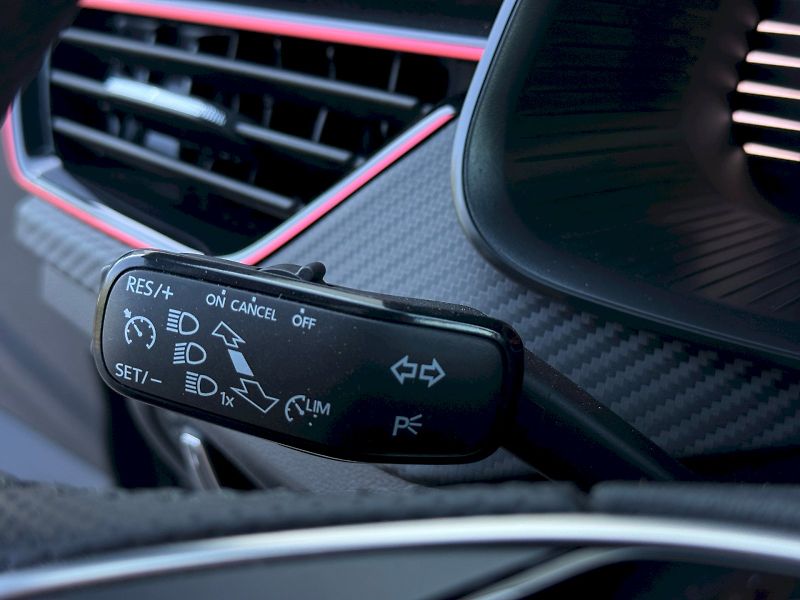 Škoda Scala (2025) 1.0 TSI 85 kW Monte Carlo - fotka 12 z 24