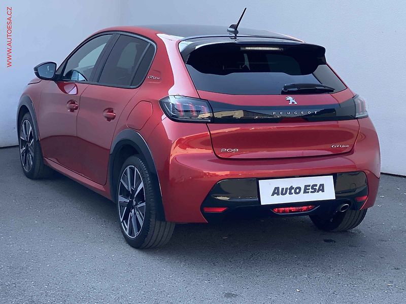 Peugeot 208 (2020) 1.2PT, GT Line, AT - fotka 6 z 19