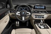 BMW M760Li xDrive.