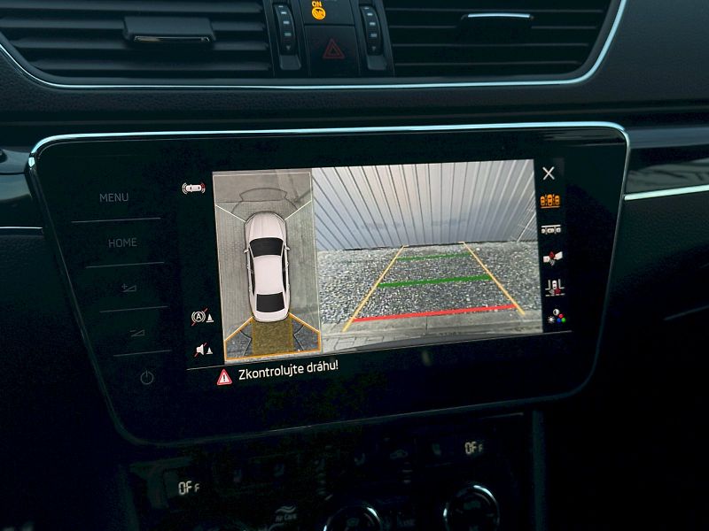 Škoda Superb (2022) 2.0 TSI 206 kW DSG 4x4 L&K - fotka 7 z 29