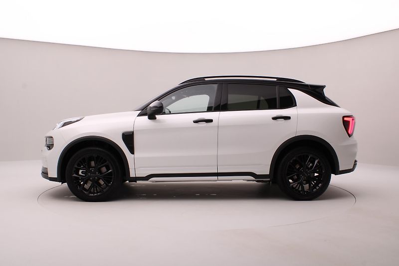 Lynk & Co 01 (2025) MORE PHEV - fotka 9 z 59