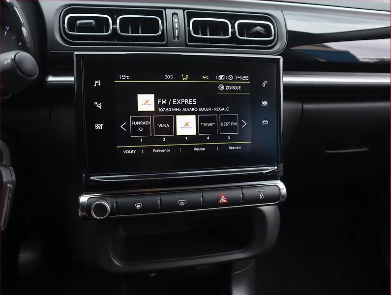 Citroën C3 (2020) 1.2 PureTech, Serv.kniha, Navi - fotka 12 z 21