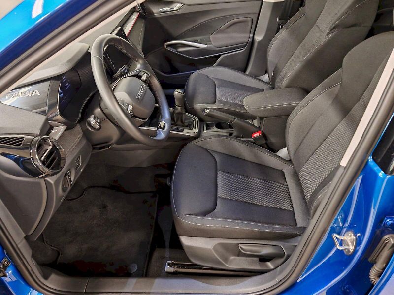 Škoda Fabia (2025) 1.0 TSI 70 kW Top Selection - fotka 20 z 28
