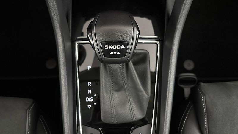 Škoda Kodiaq 2.0 TDI DSG 4x4 Style - fotka 25 z 29