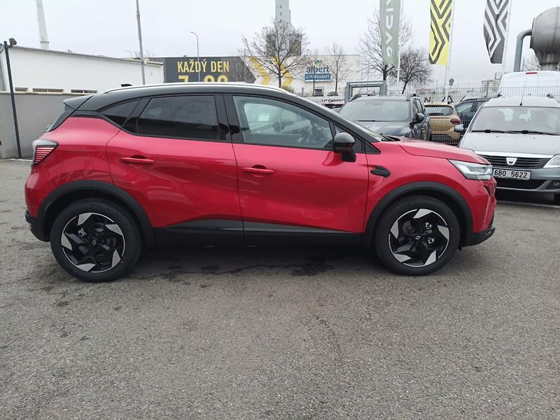 Renault Captur (2026) techno mild hybrid 140 EDC - fotka 4 z 27