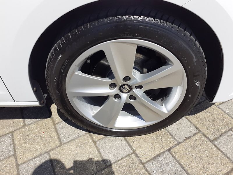 Seat Leon (2014) KOMBI 1.4 TSI FR - fotka 22 z 37