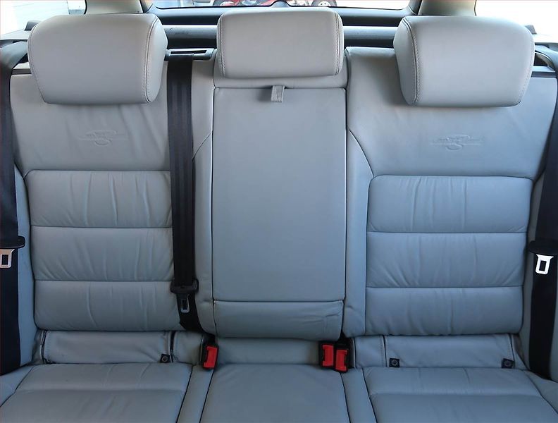 Škoda Octavia (2009) Laurin&Klement 2.0 TDI, Xenony - fotka 10 z 25