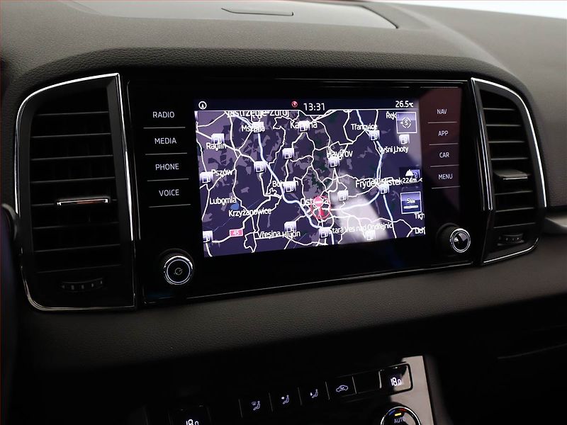 Škoda Karoq (2018) Ambition 1.6 TDI, Navi - fotka 11 z 14