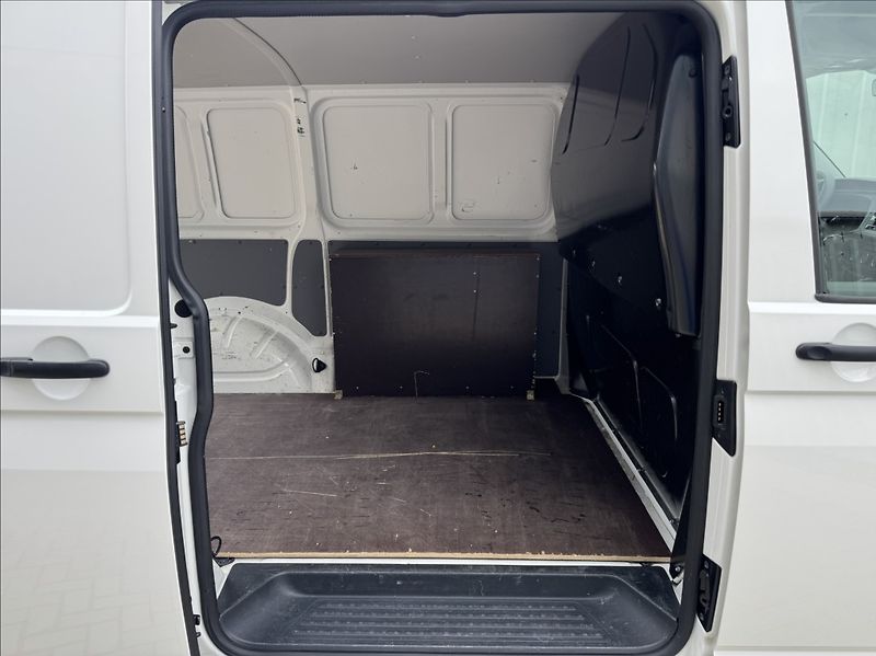 Volkswagen Transporter 2,0 TDI L1H1 DPH 1.maj původČR - fotka 20 z 50
