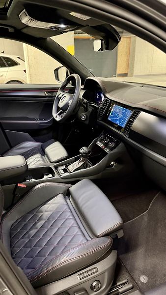Škoda Kodiaq (2024) RS Challenge TSI 180kW PANO - fotka 31 z 54