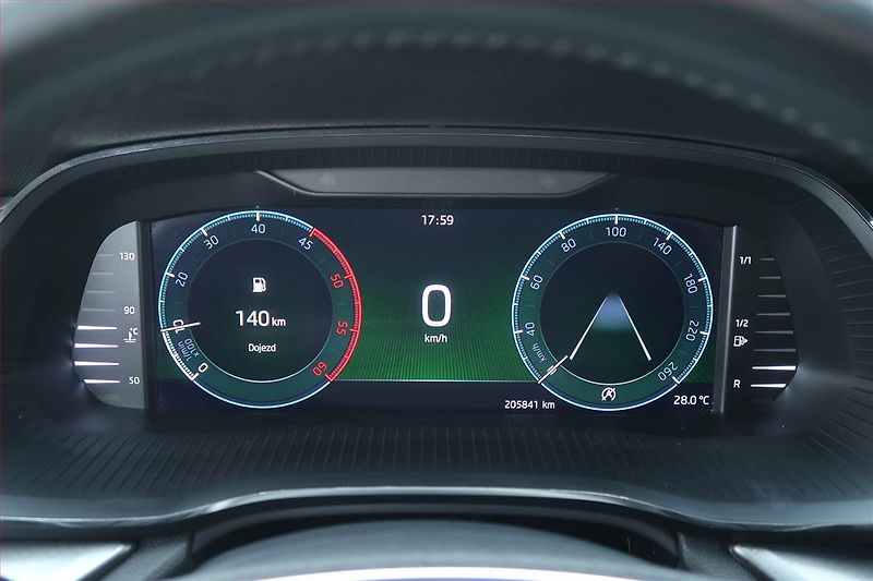 Škoda Octavia (2022) Ambition Plus 2.0 TDI - fotka 11 z 21