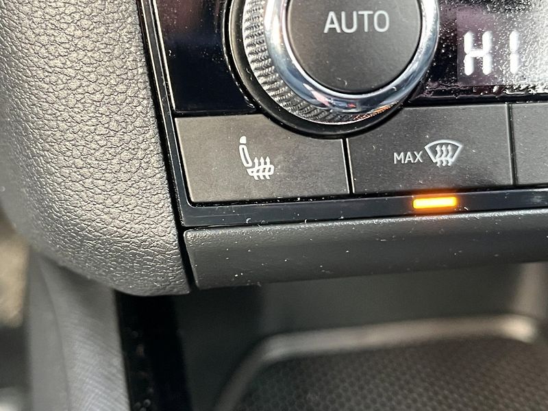 Škoda Kamiq (2023) FRESH 1.5 TSI 110kw, ČR, DSG - fotka 19 z 23