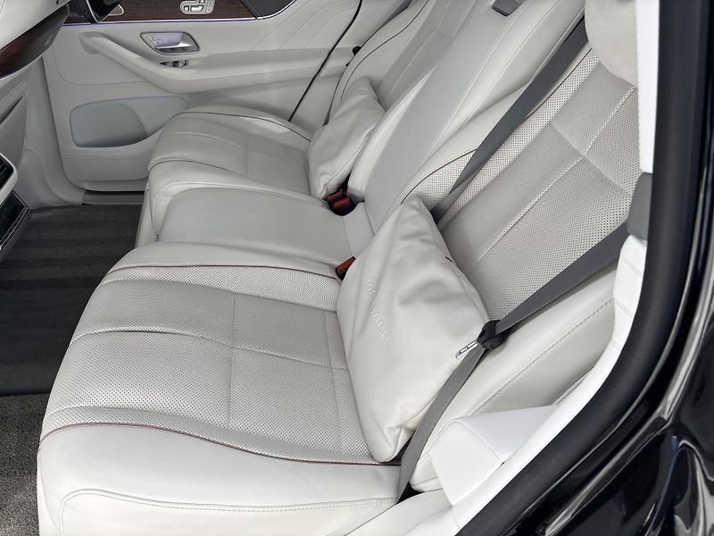 Mercedes-Benz GLS (2023) 600 4MATIC MAYBACH, ČR, DPH - fotka 14 z 19