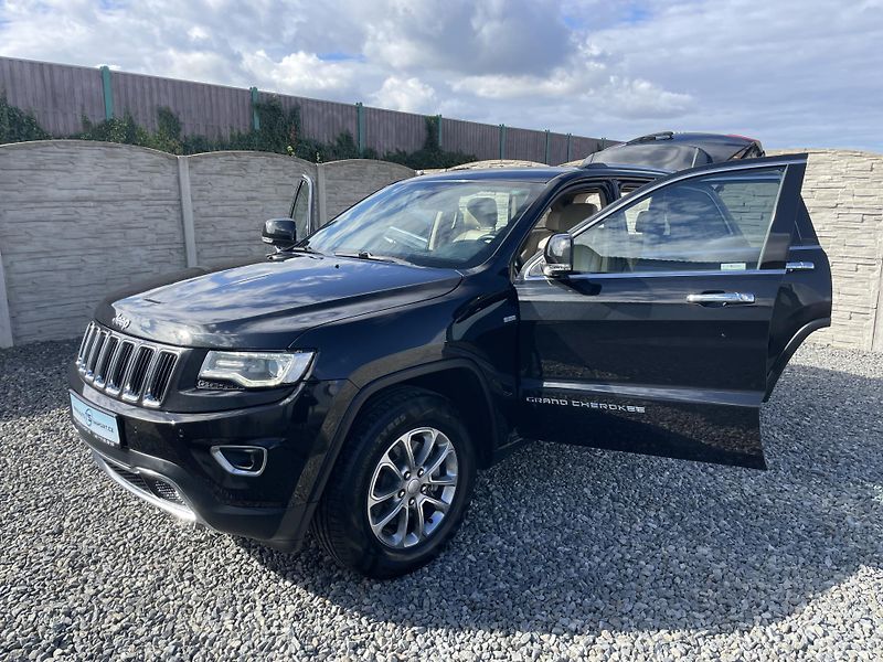Jeep Grand Cherokee 3.0CRDi 4x4 250PS LIMITEED TOP - fotka 152 z 177