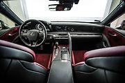 Lexus LC 500.