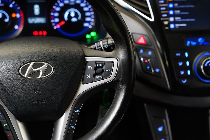 Hyundai i40 - fotka 16 z 27