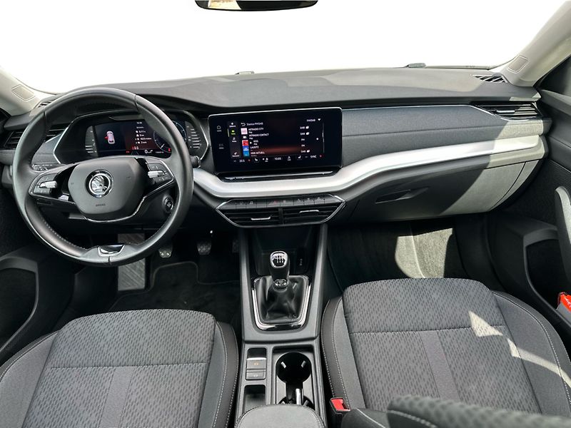 Škoda Octavia Combi STY TS 110/1.5 M6F - fotka 10 z 23