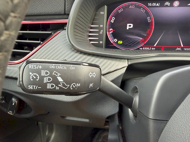 Škoda Scala (2025) 1,0TSI 85kW DSG MONTE CARLO - fotka 15 z 36