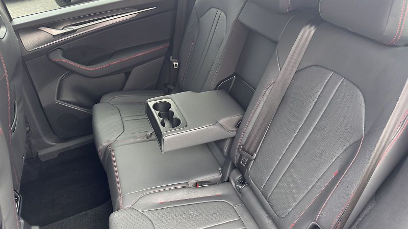 Škoda Kodiaq (2025) 2.0 TSI 4x4 DSG RS - fotka 6 z 25