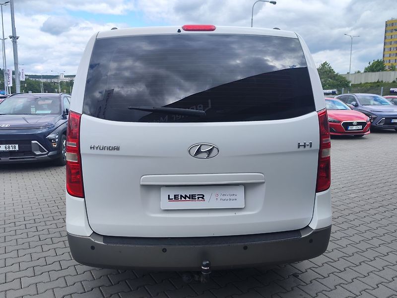 Hyundai H 1 2.5 CRDi/100kW Tour 8.Míst - fotka 6 z 26