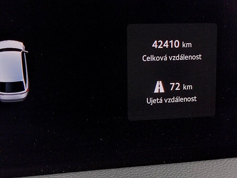 Škoda Superb (2024) Combi 2,0 Tdi 110 Kw DSG L&K - fotka 9 z 47