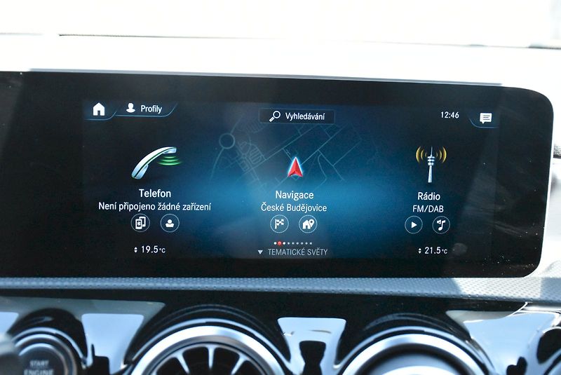 Mercedes-Benz Třídy A (2020) A35 AMG 225kW - fotka 17 z 35