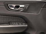 Volvo XC60 B4 CORE AUT CZ - náhled 28