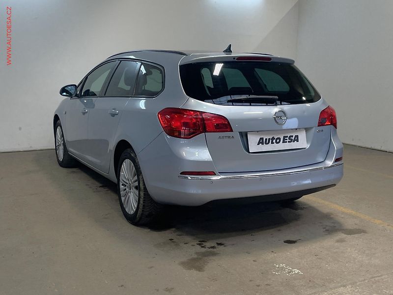 Opel Astra (2016) 1.6 CDTi, ČR, STK3/28 - fotka 6 z 15