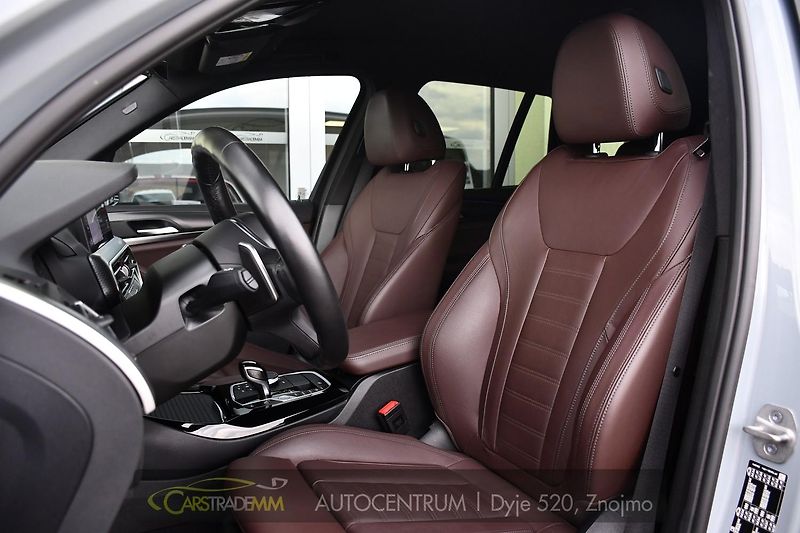 BMW X3 xDrive30d M-SPORT 1M ČR - fotka 14 z 54