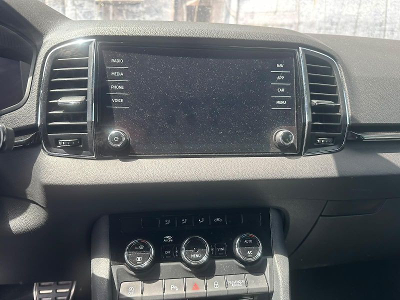 Škoda Karoq (2019) 1.6TDi, 85KW, SPORTLINE - fotka 14 z 30