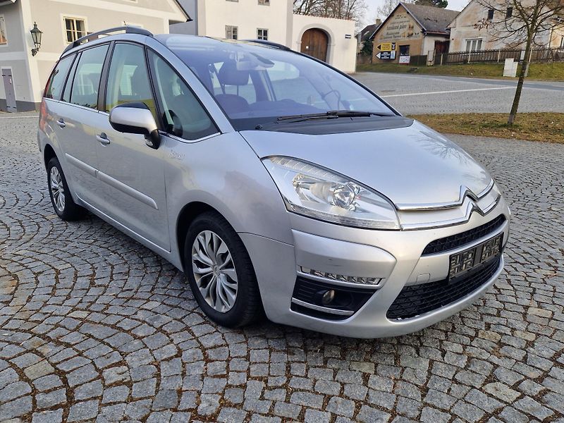 Citroën Grand C4 Picasso (2010) 1.6 /82kW - fotka 6 z 6