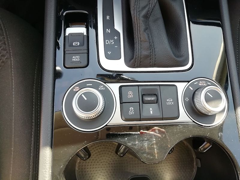 Volkswagen Touareg 3.0 TDI 193 kW 4motion - fotka 14 z 20