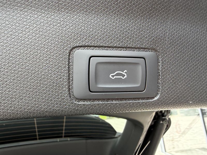 Cupra Terramar (2026) 2.0TSI 150kW 4WD TRIBE R20 CZ! - fotka 25 z 39