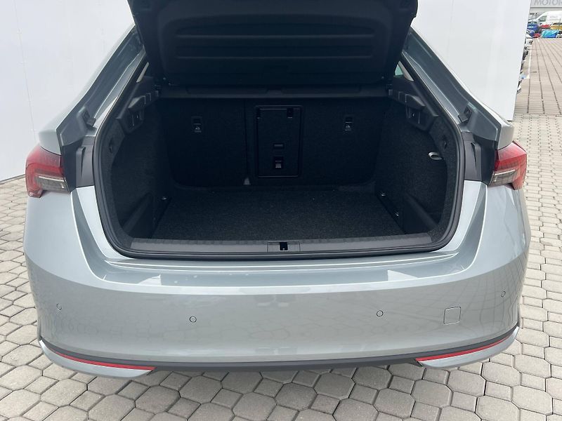Škoda Octavia (2026) Dynamic 7DSG 1,5TSI - fotka 6 z 6