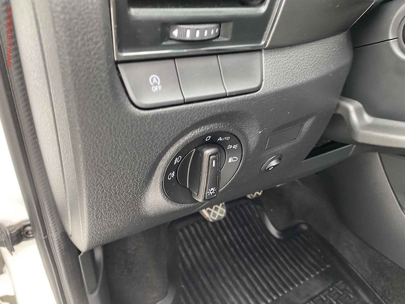 Škoda Fabia (2021) 1.0 TSi, 1.maj,ČR, Style - fotka 15 z 17