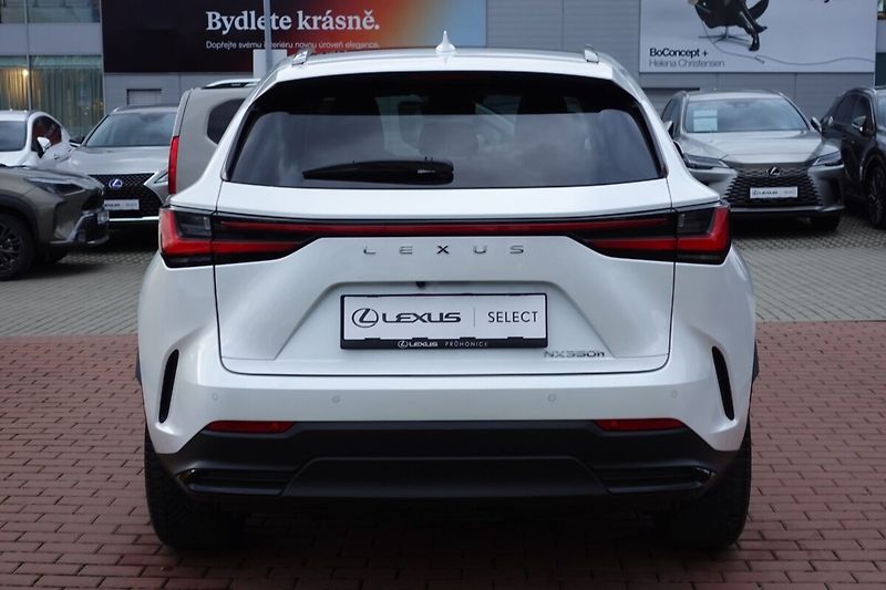Lexus NX 350h NX350h Luxury Top Panoramic 4x - fotka 6 z 38